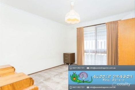 Property photo of 34 Strathmore Crescent Hoppers Crossing VIC 3029