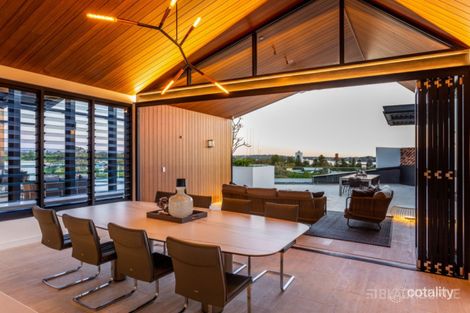 207/1 Davies Rd, Claremont, WA 6010