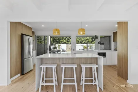 Property photo of 10 Alanna Street Terrigal NSW 2260