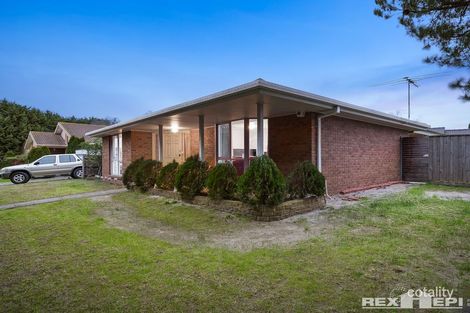 Property photo of 1 The Spur Hampton Park VIC 3976