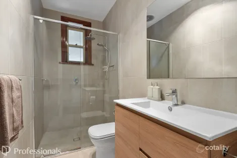 Property photo of 2 King Street Clare SA 5453