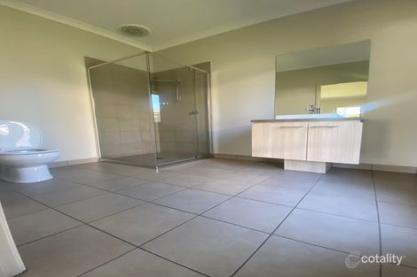 Property photo of 15 Divan Place Craigieburn VIC 3064