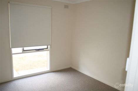 Property photo of 2/5 Napier Court Noarlunga Downs SA 5168