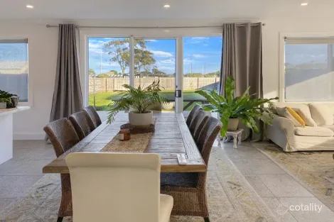 Property photo of 4 Stable Close Dalyston VIC 3992