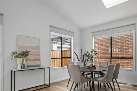 Property photo of 81 Dargile Circuit Epping VIC 3076