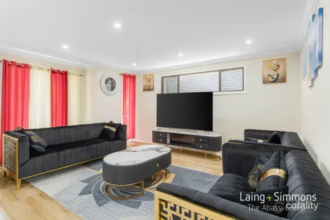 Property photo of 29 Rossetti Circuit Ropes Crossing NSW 2760