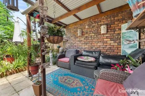 Property photo of 3/24-26 Mimosa Street Holloways Beach QLD 4878