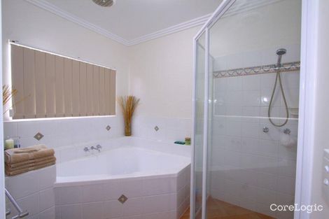 Property photo of 24 Lakeview Drive Bundaberg North QLD 4670