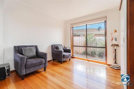 Property photo of 5 Tamboon Court Meadow Heights VIC 3048