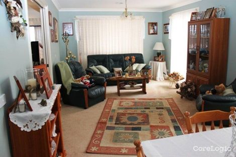 Property photo of 5 Maple Close Kelso NSW 2795