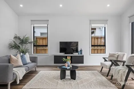 Property photo of 81 Dargile Circuit Epping VIC 3076