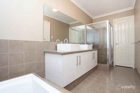 Property photo of 9 Viewed Green Byford WA 6122