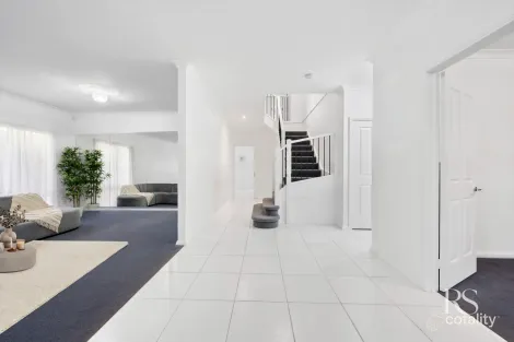 Property photo of 13 St Annes Crescent Berwick VIC 3806