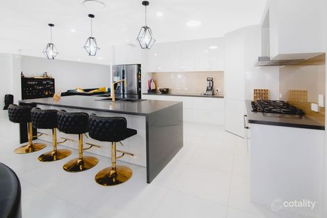 Property photo of 8 Marina Parade Jacobs Well QLD 4208