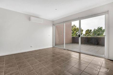 Property photo of 2 Centennial Park Drive Craigieburn VIC 3064