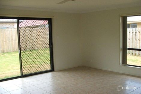 Property photo of 4 Mavis Court Rothwell QLD 4022