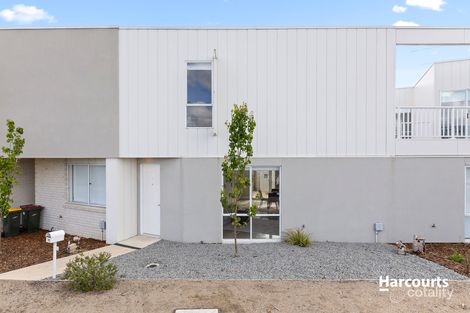 7b Tova Ave, Bell Post Hill, VIC 3215