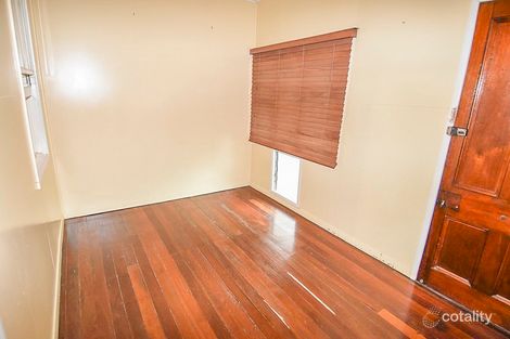 Property photo of 52 Hackett Terrace Richmond Hill QLD 4820