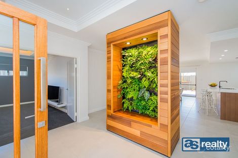Property photo of 428A Coode Street Dianella WA 6059
