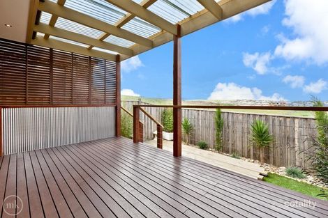 Property photo of 44 Peterborough Drive Doreen VIC 3754