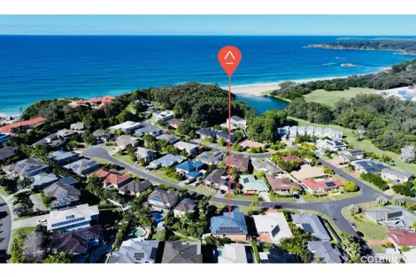 Property photo of 7 Fernleigh Avenue Korora NSW 2450