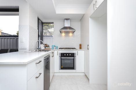 Property photo of 211A Holbeck Street Doubleview WA 6018