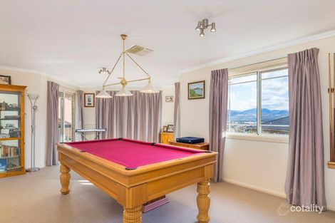 Property photo of 18 James Smith Circuit Conder ACT 2906