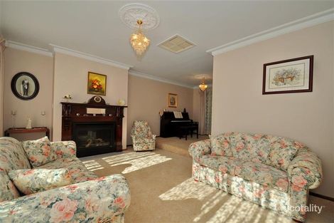 Property photo of 2 Sandalwood Grove Woodcroft SA 5162