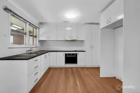 Property photo of 20 Stiller Place Greenacre NSW 2190