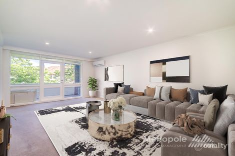 Property photo of 8/17 Hughenden Road St Kilda East VIC 3183
