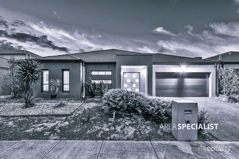 Property photo of 13 Longview Road Keysborough VIC 3173