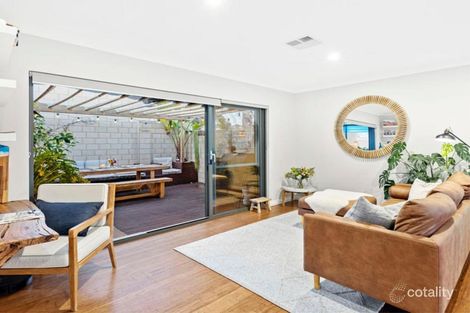 2/37 Sackville Tce, Scarborough, WA 6019