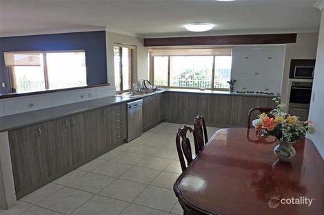 Property photo of 16 Vilamour Close Currambine WA 6028