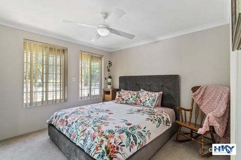 Property photo of 40 Halpin Circle Ellenbrook WA 6069