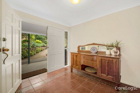 Property photo of 14 Fairbairn Place Clinton QLD 4680