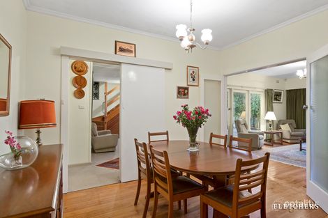 Property photo of 121 Mountain View Parade Rosanna VIC 3084