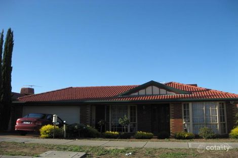 18 Tormorvey Ave, Hillside, VIC 3037