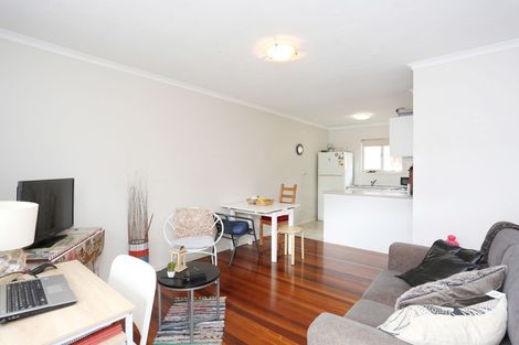 4/16 Haig St, Coolangatta, QLD 4225