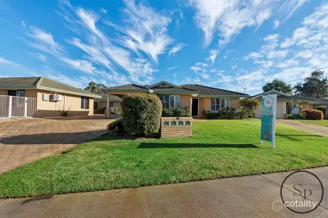 Property photo of 4/30 Beam Road Mandurah WA 6210