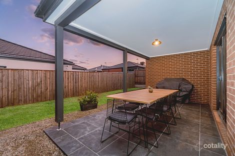 Property photo of 14 Masala Street Mickleham VIC 3064