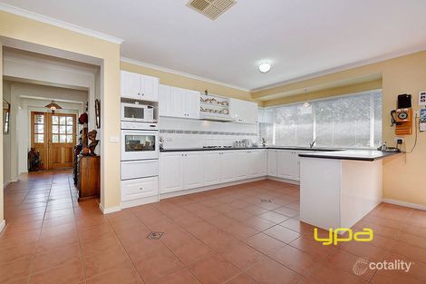 Property photo of 7 Welsh Court Roxburgh Park VIC 3064