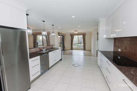 Property photo of 5 Blake Court Thabeban QLD 4670
