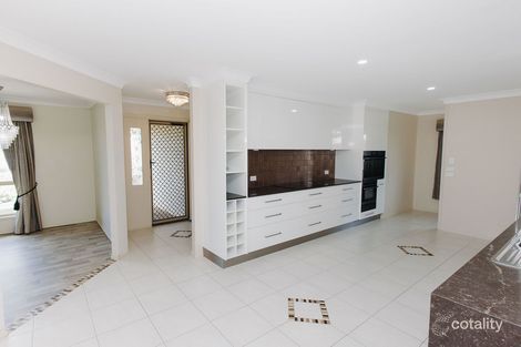 Property photo of 5 Blake Court Thabeban QLD 4670