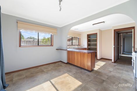 Property photo of 3 Albert Road Drouin VIC 3818