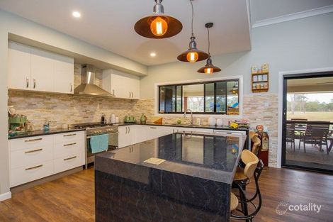 Property photo of 7 Low Street Kensington QLD 4670