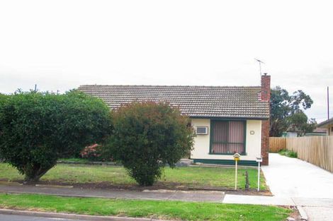 73 Maude Ave, Glenroy, VIC 3046