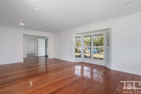Property photo of 3 Lindisfarne Drive Burwood East VIC 3151