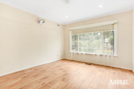 Property photo of 31 Coorie Crescent Rosanna VIC 3084