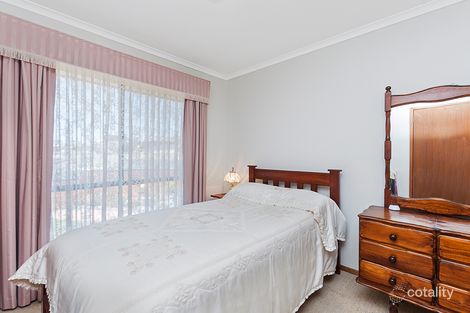 Property photo of 1 Laverock Grove Warrnambool VIC 3280