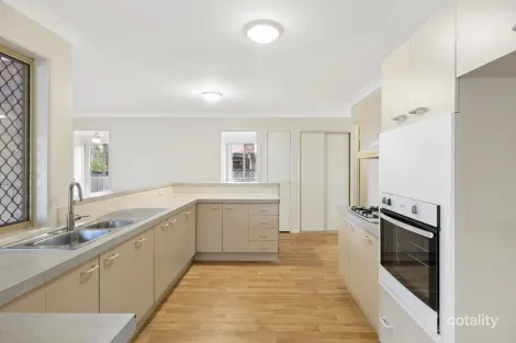 Property photo of 23 Edith Drive North Ipswich QLD 4305